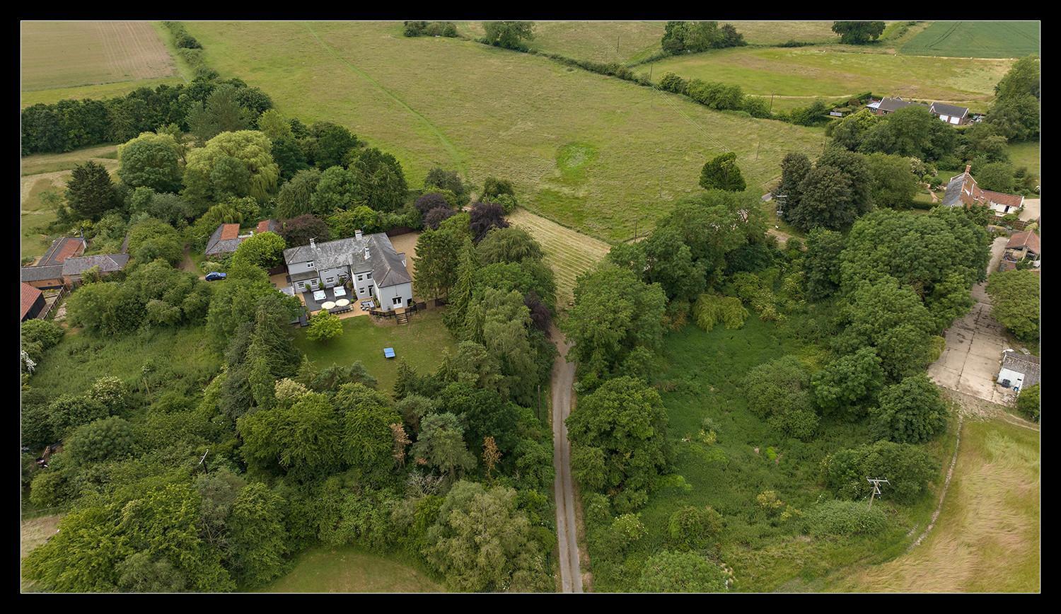 Stubbs House, Loddon, Sleeps 20, 2 Hot Tubs Holiday home Loddon